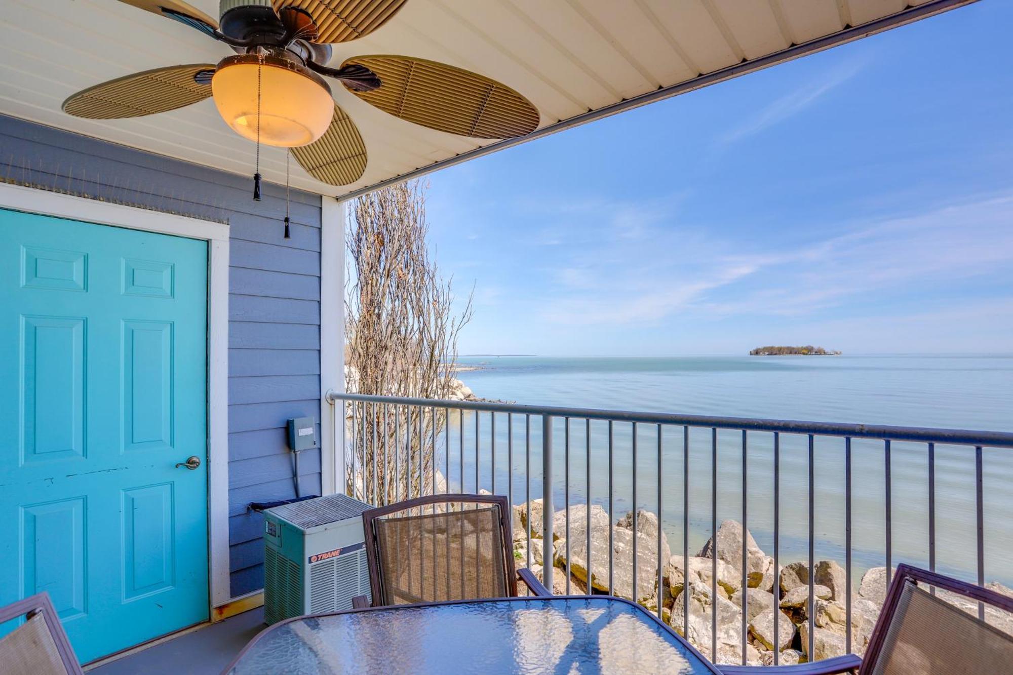 Waterfront Middle Bass Condo With Pool Access! Put-in-Bay Zewnętrze zdjęcie