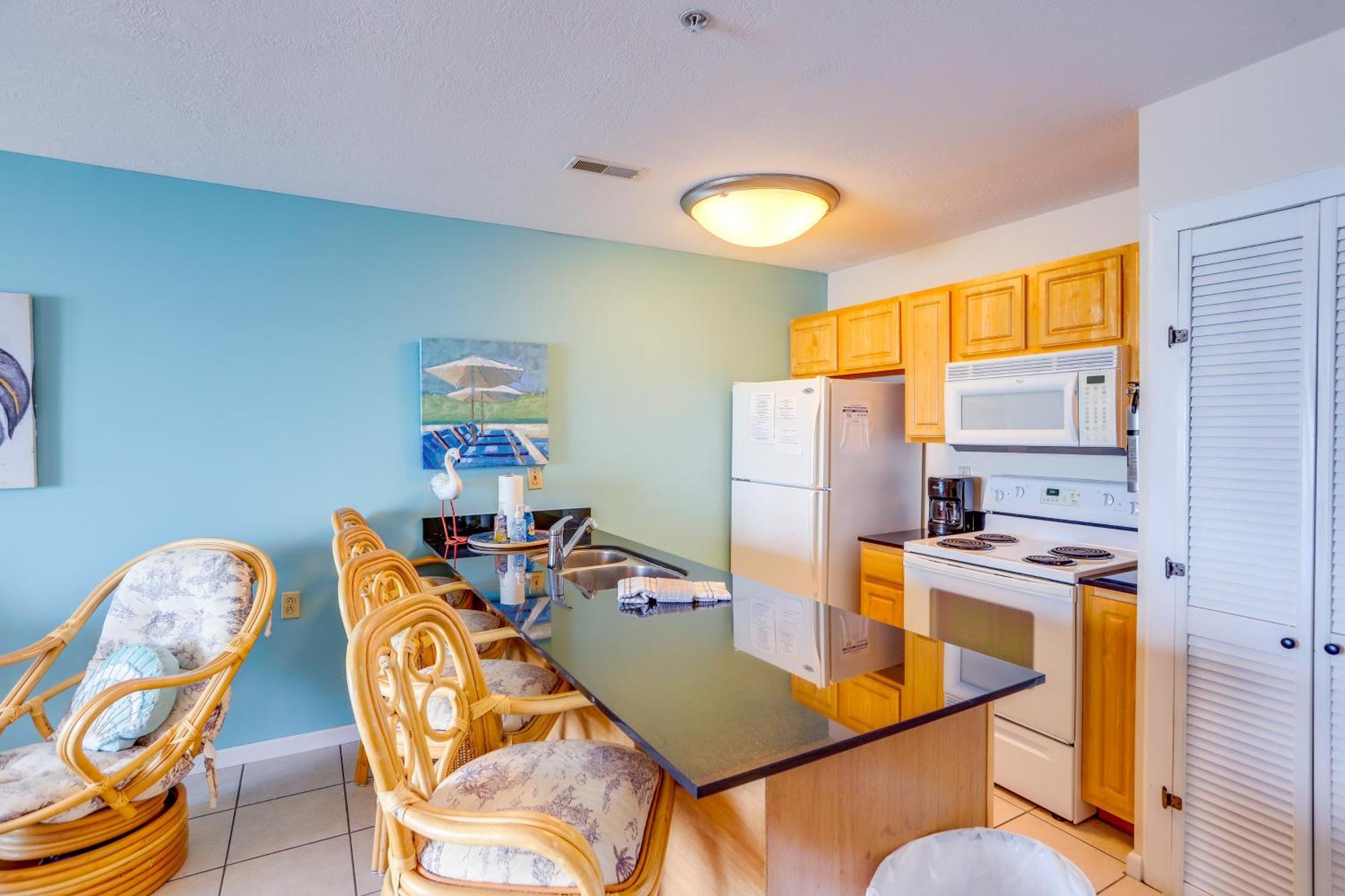 Waterfront Middle Bass Condo With Pool Access! Put-in-Bay Zewnętrze zdjęcie