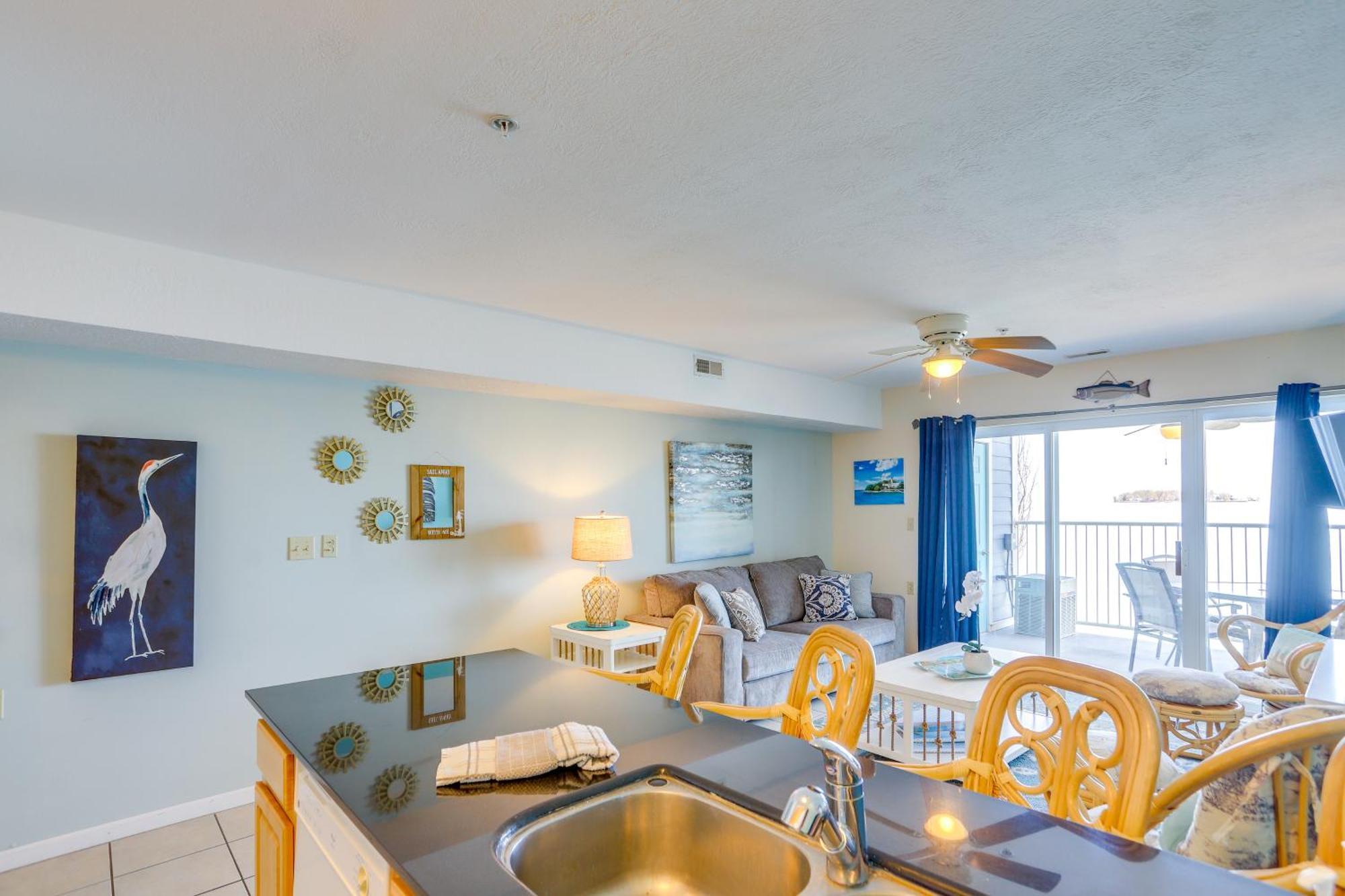 Waterfront Middle Bass Condo With Pool Access! Put-in-Bay Zewnętrze zdjęcie