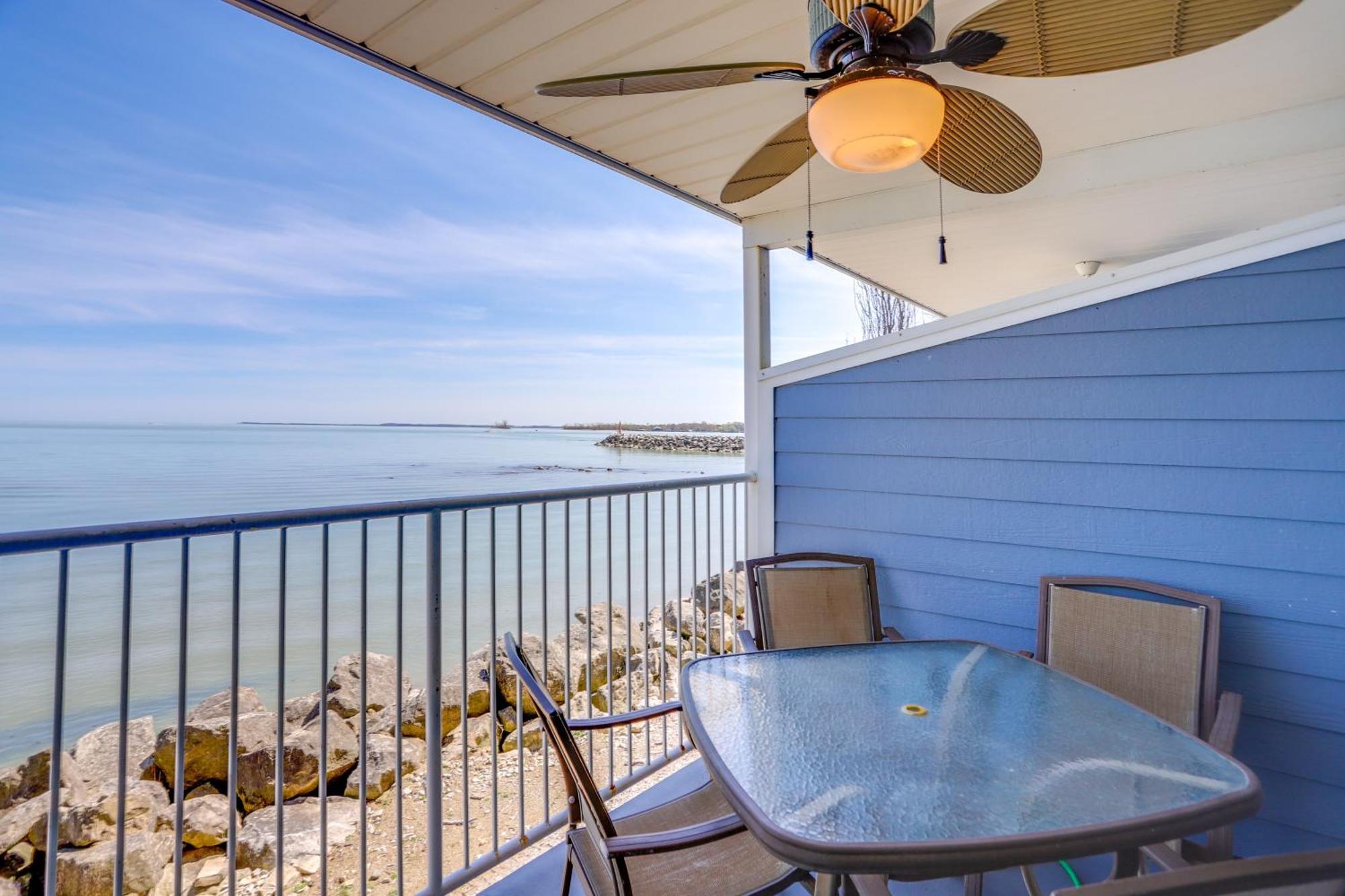 Waterfront Middle Bass Condo With Pool Access! Put-in-Bay Zewnętrze zdjęcie
